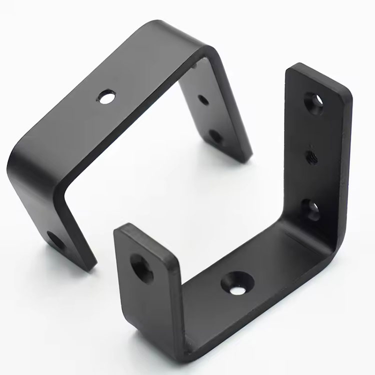 Quali sono le applicazioni specifiche dei componenti delle macchine a punzonatura singola nel campo industriale?